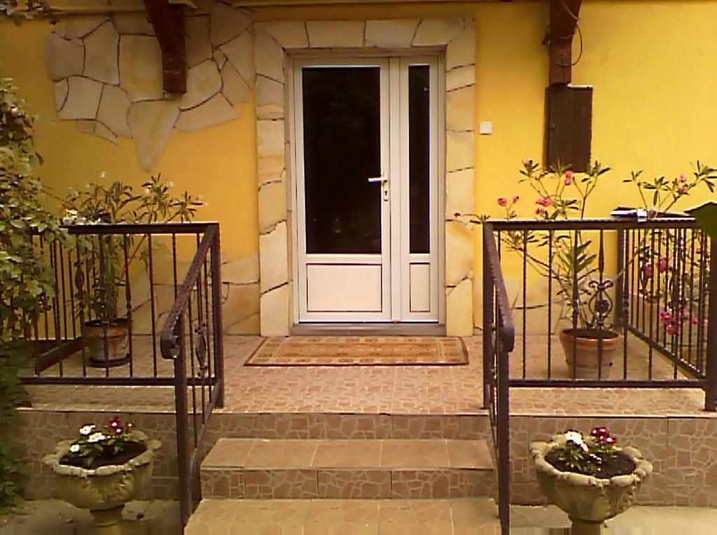 Appartamento Apartman Sas 6 Hajdúszoboszló Esterno foto